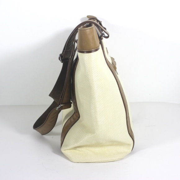 Cream Straw and Tan Leather Tote Bag Nearly New Pockets and Key Chain - Picture 5 of 12